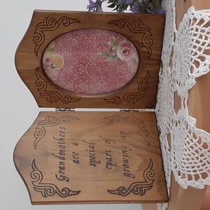 Vintage House of Lloyd Wood Hinged Photo Frame "Grandmothers ..."